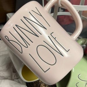 3 for $38 ❤️ Bunny love Easter mug